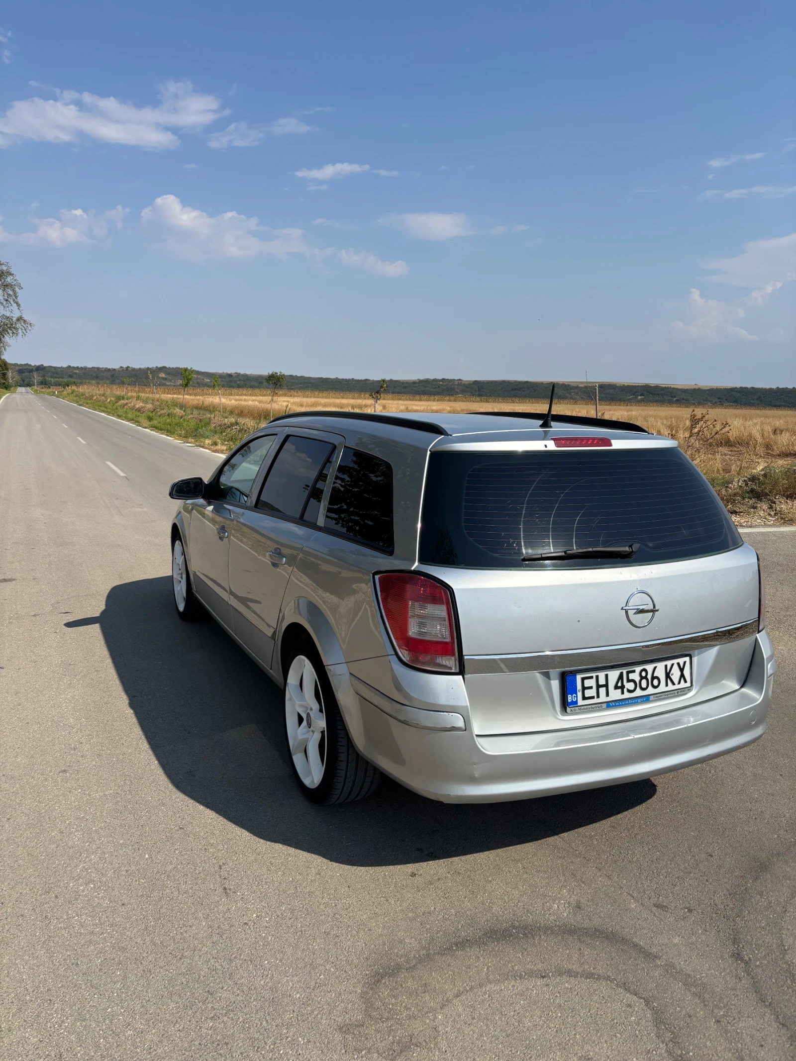 Opel Astra, снимка 4 - Автомобили и джипове - 55803449