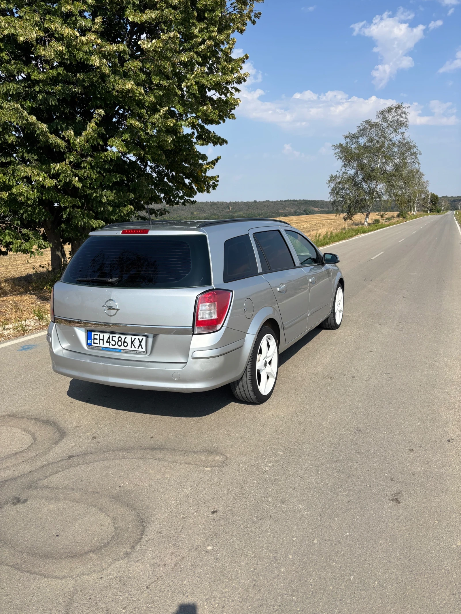 Opel Astra, снимка 3 - Автомобили и джипове - 55803449