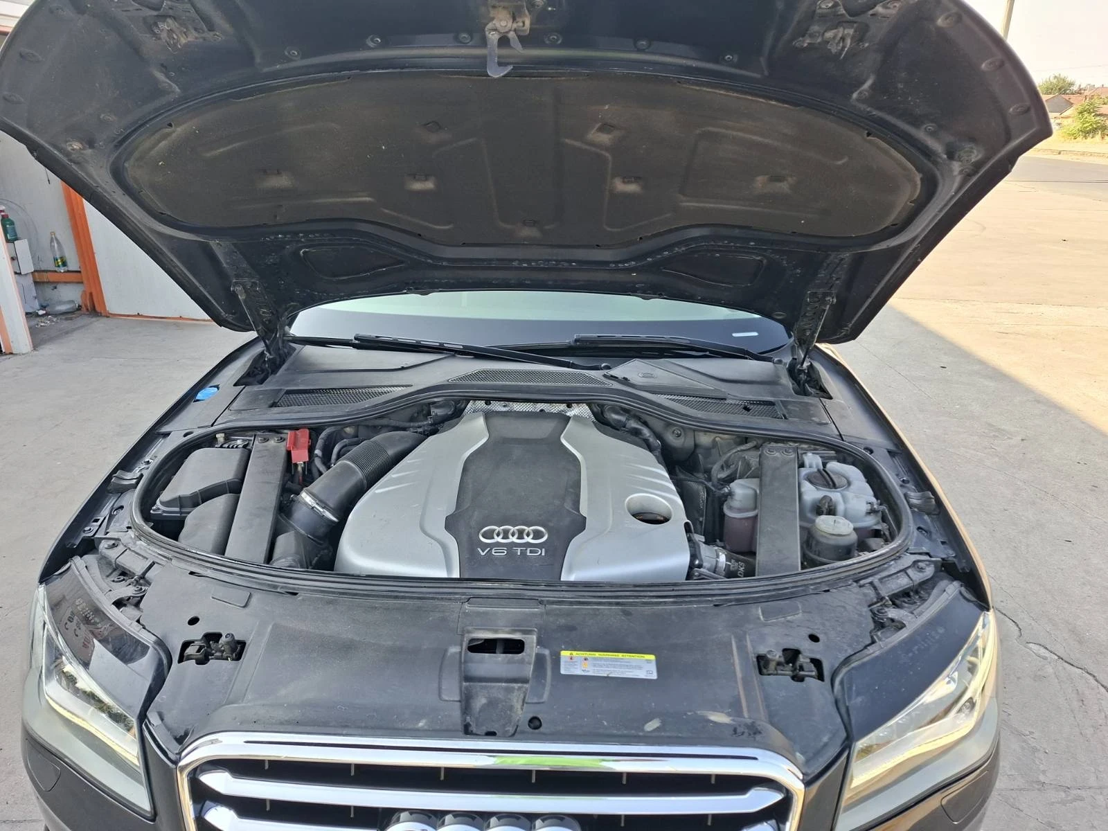 Audi A8 3.0 TDI ТОП СЪСТОЯНИЕ , снимка 17 - Автомобили и джипове - 55910755