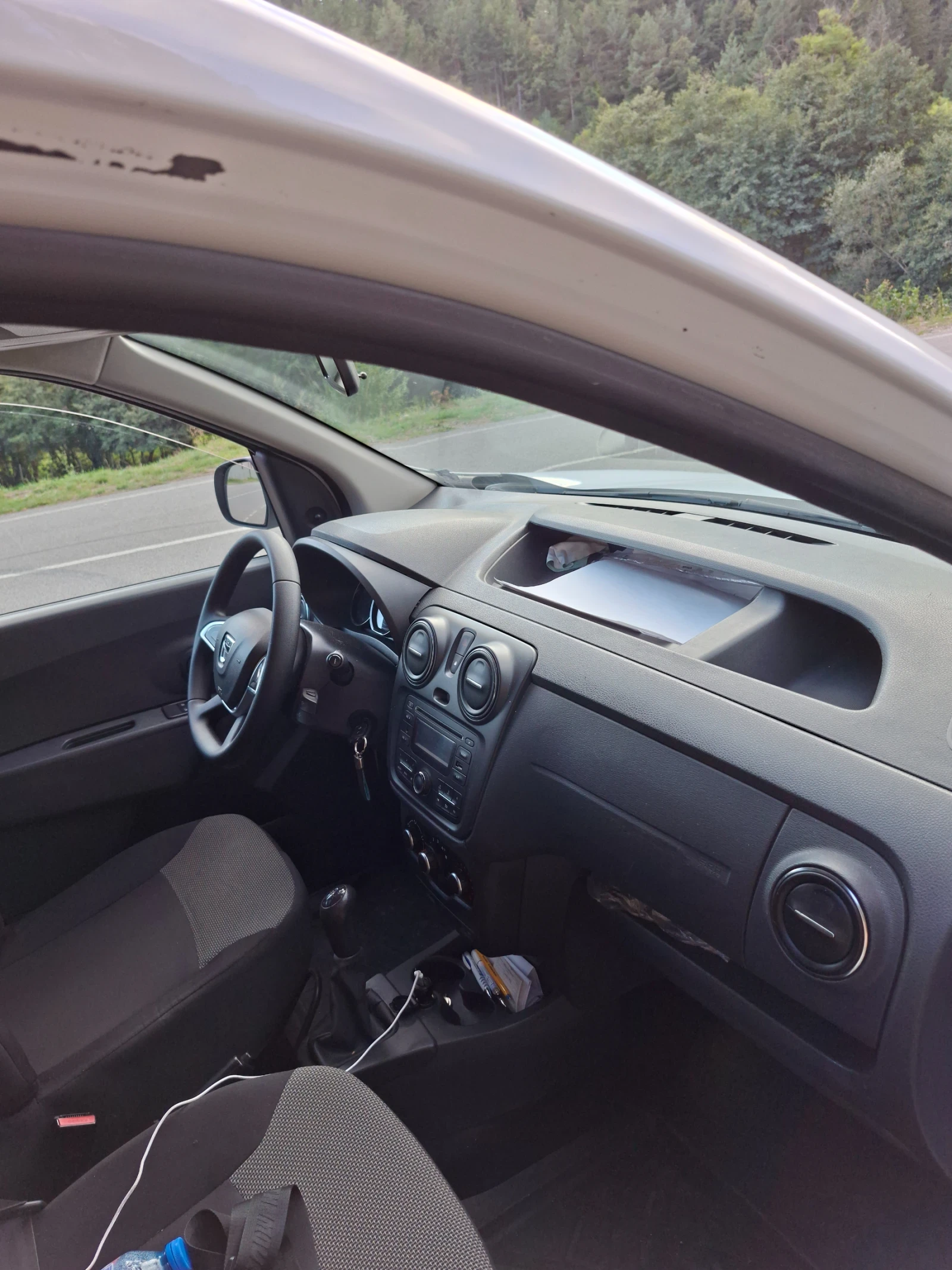 Dacia Dokker 1.6, снимка 9 - Автомобили и джипове - 56074134