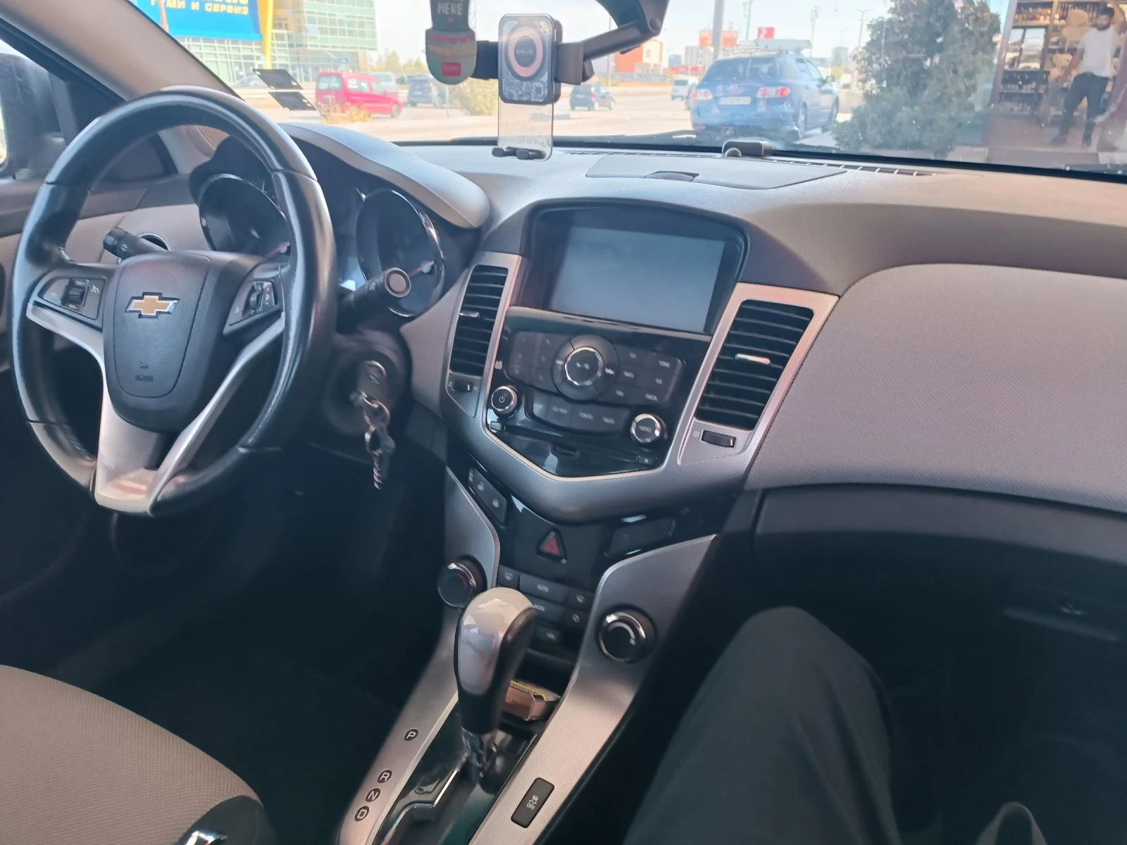 Chevrolet Cruze, снимка 4 - Автомобили и джипове - 56339487