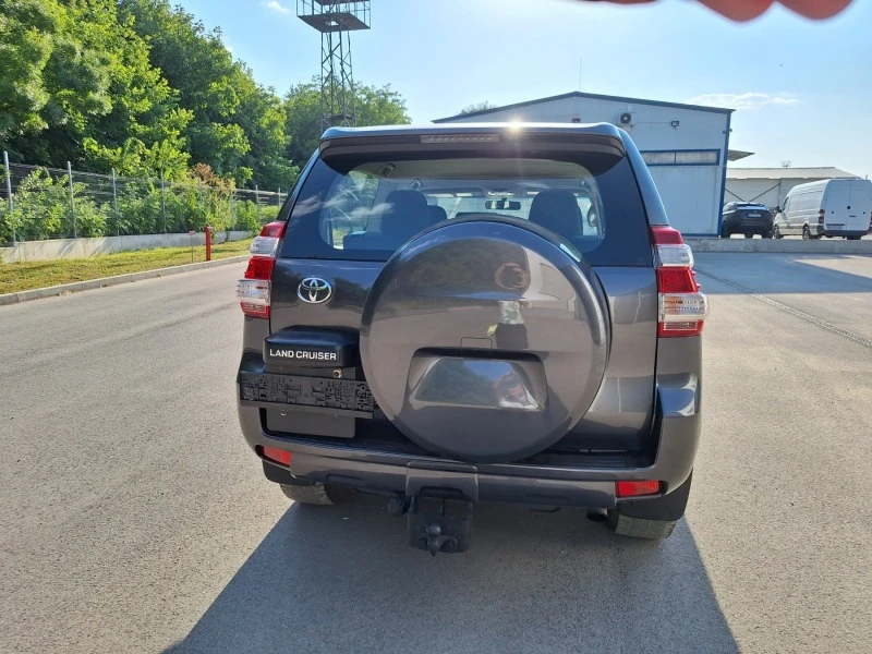 Toyota Land cruiser Y150 3, 0D 190к.с. един собственик, серв.кн., снимка 6 - Автомобили и джипове - 46646831