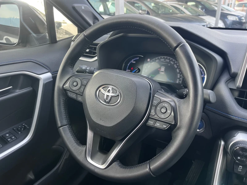 Toyota Rav4 Hybrid Executive, снимка 9 - Автомобили и джипове - 49237435