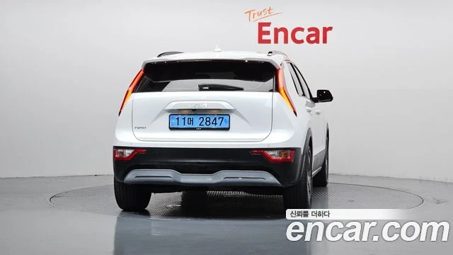 Kia Niro, снимка 4 - Автомобили и джипове - 56267253