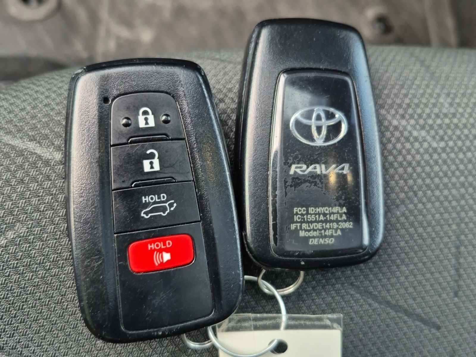 Toyota Rav4 HYBRID XLE* CARFAX* БЕЗ ПЪРВОНАЧАЛНА - изображение 8