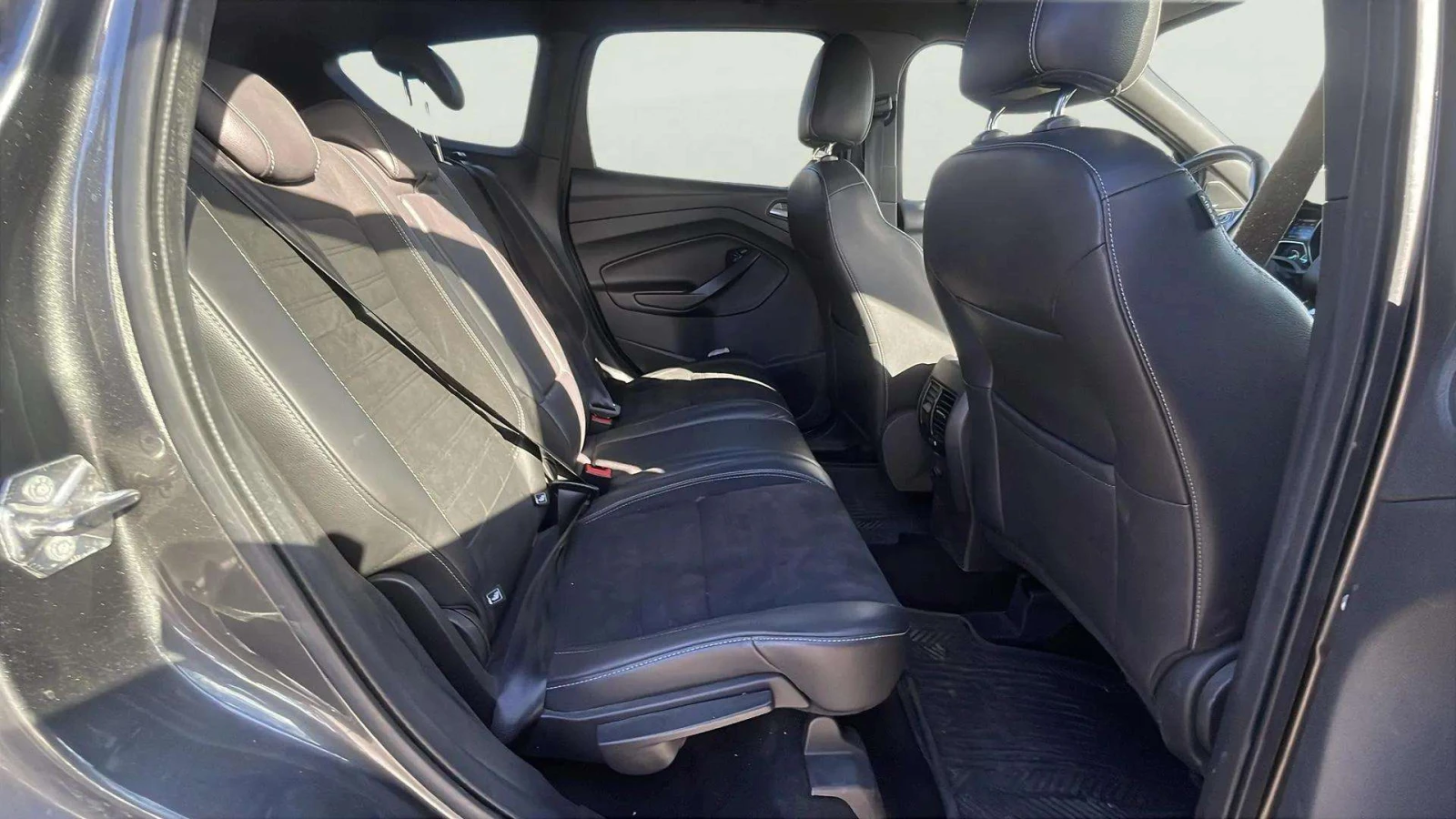 Ford Kuga 2.0 TDCi - изображение 10