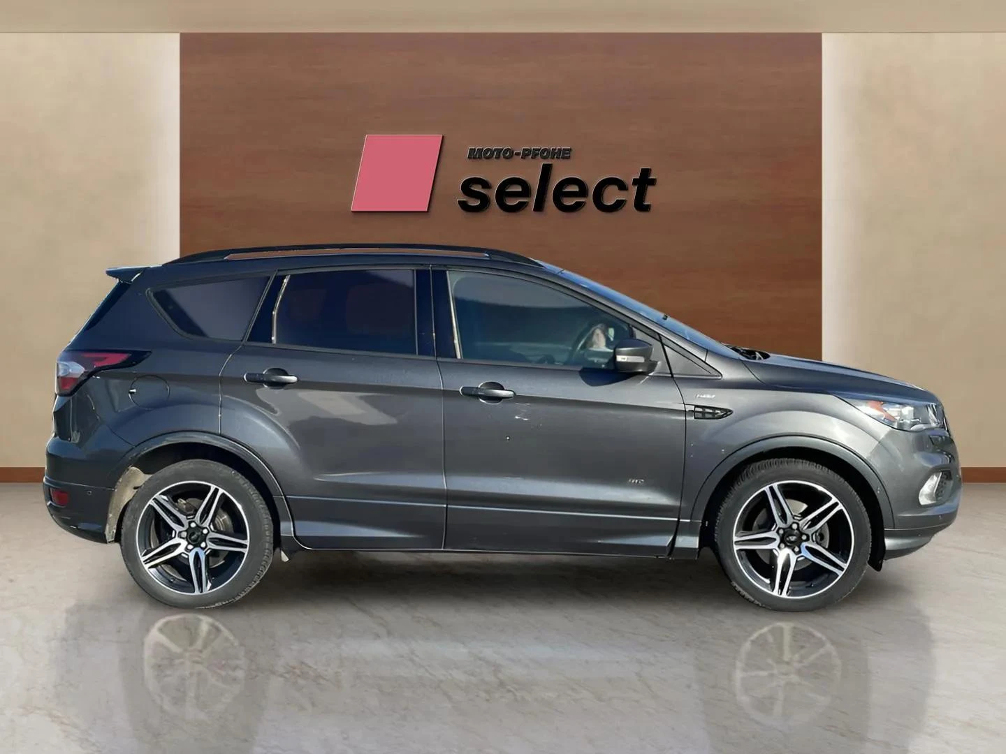 Ford Kuga 2.0 TDCi - изображение 4