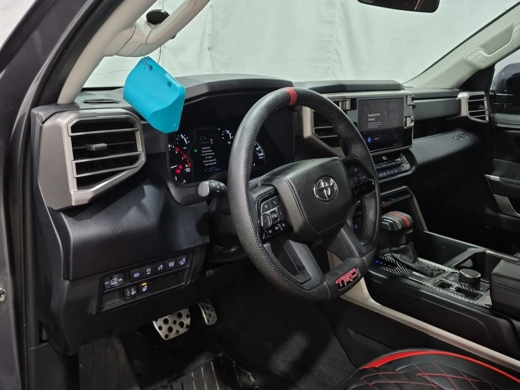 Toyota Tundra * SR CREW CAB SHORT BED * CARFAX * БЕЗ ПЪРВОНАЧАЛН - изображение 9