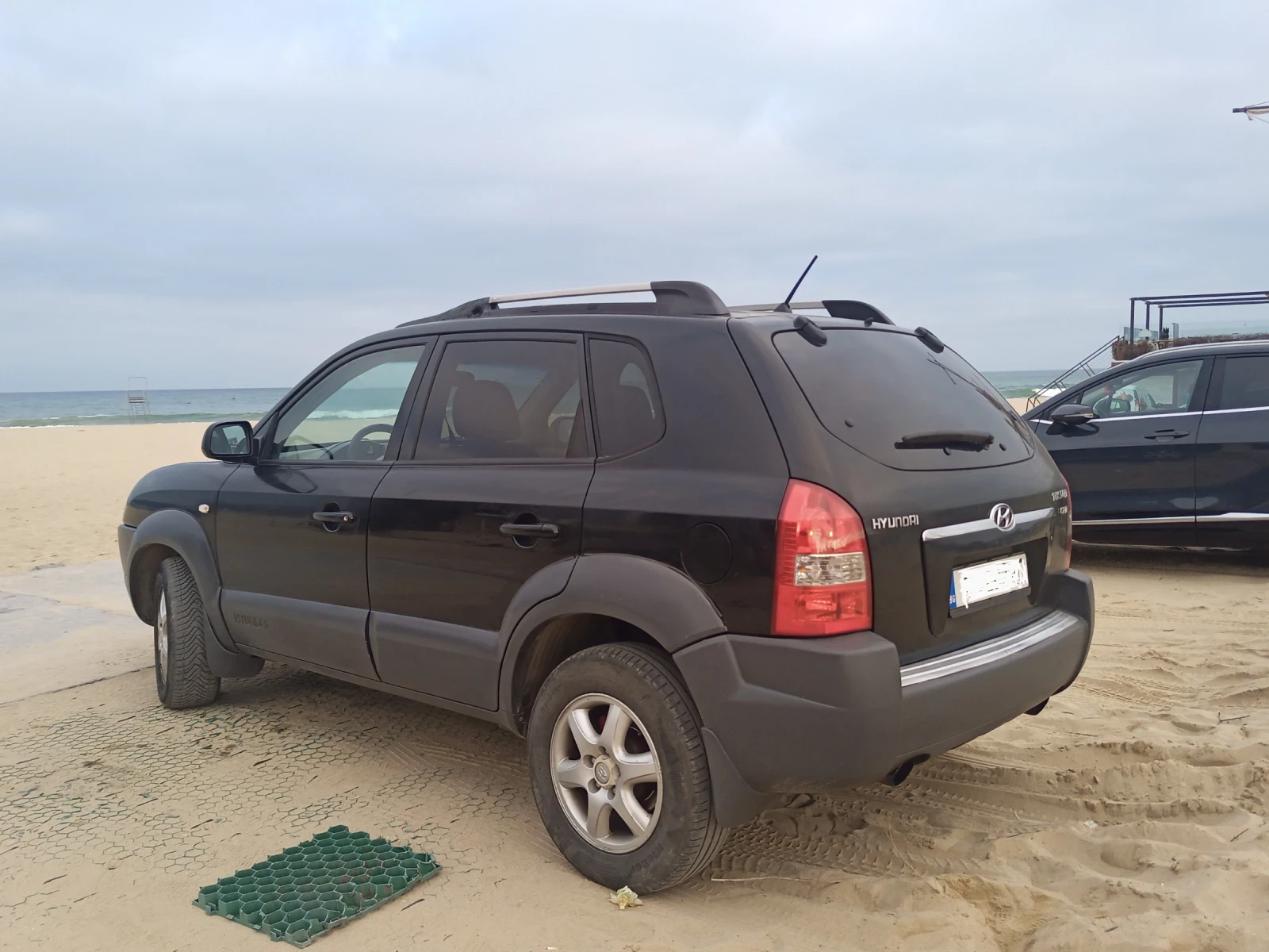 Hyundai Tucson CRDI/ 4х4 / 5л.-100 км./ FULL, снимка 7 - Автомобили и джипове - 53737391