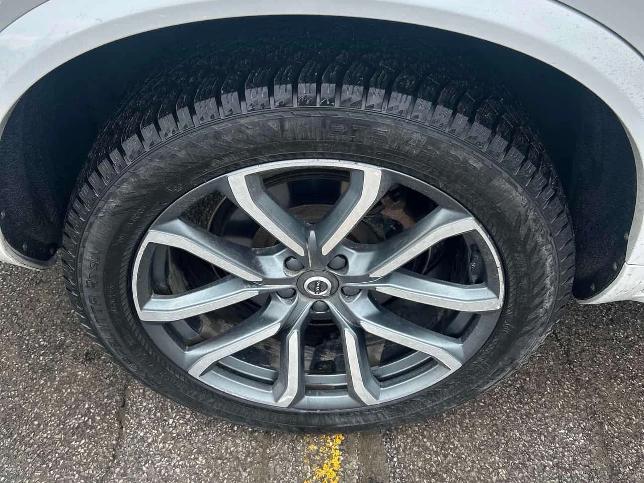 Volvo Xc90 * Momentum * 2 КЛЮЧА* ПОДГРЕВ* KEYLESS* , снимка 7 - Автомобили и джипове - 53752943