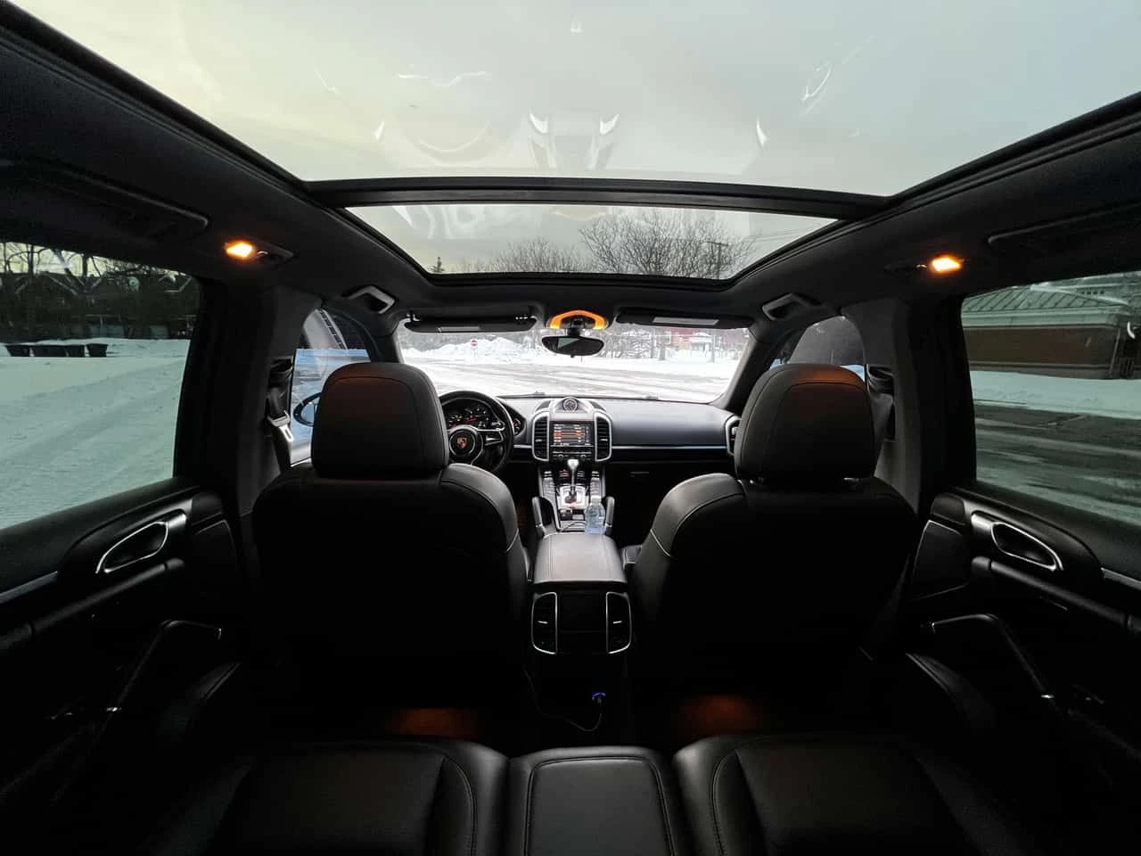 Porsche Cayenne Diesel /CARFAX/Подгрев/Панорама/Keyless Entry, снимка 11 - Автомобили и джипове - 53911891