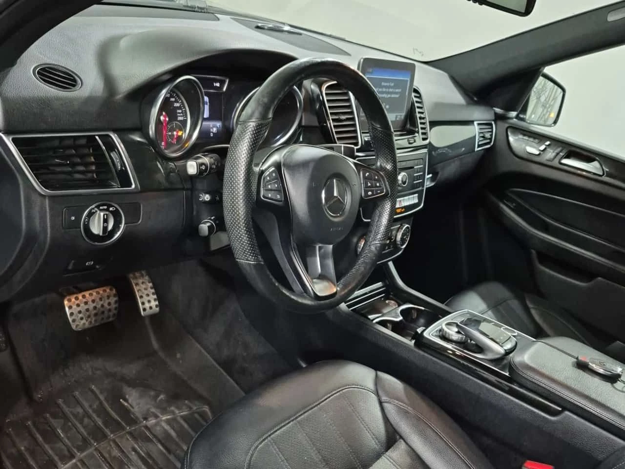 Mercedes-Benz GLE 400 PANO| ПАМЕТ| 360CAM| ПОДГРЕВИ| | , снимка 9 - Автомобили и джипове - 54677569