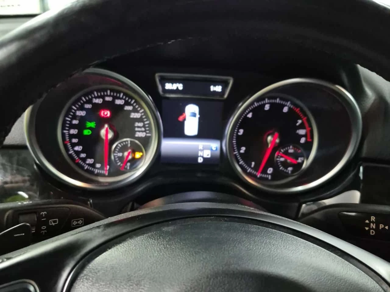 Mercedes-Benz GLE 400 PANO| ПАМЕТ| 360CAM| ПОДГРЕВИ| | , снимка 11 - Автомобили и джипове - 54677569