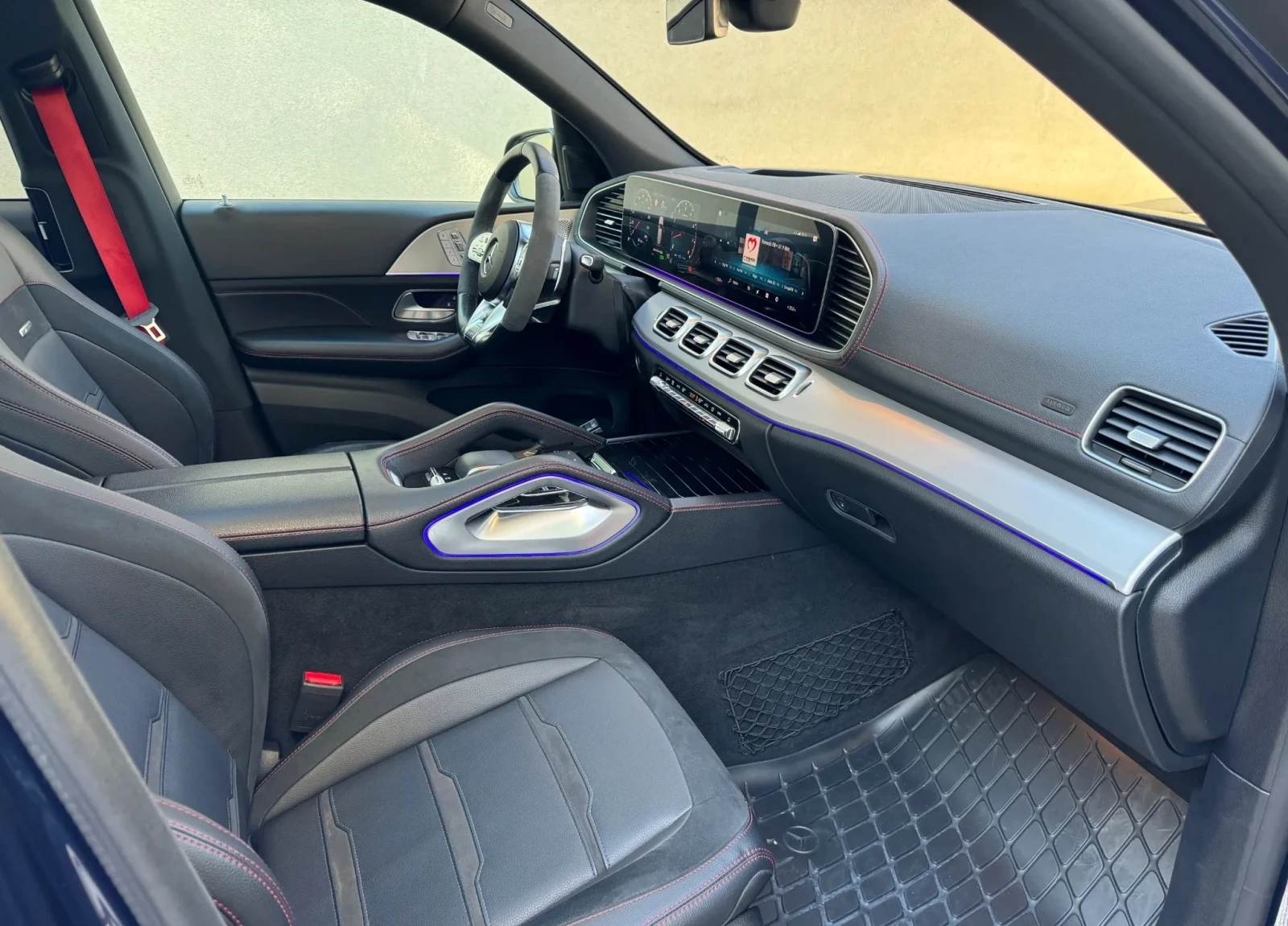Mercedes-Benz GLE 53 4MATIC AMG, снимка 6 - Автомобили и джипове - 55096102