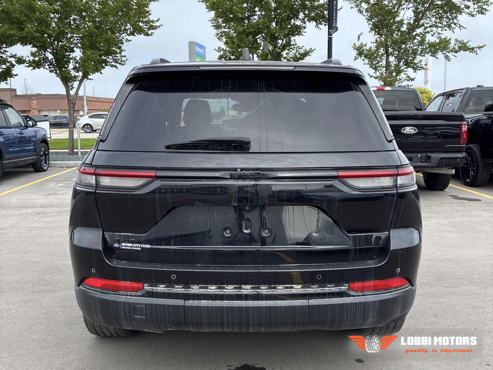 Jeep Grand cherokee, снимка 4 - Автомобили и джипове - 56128516