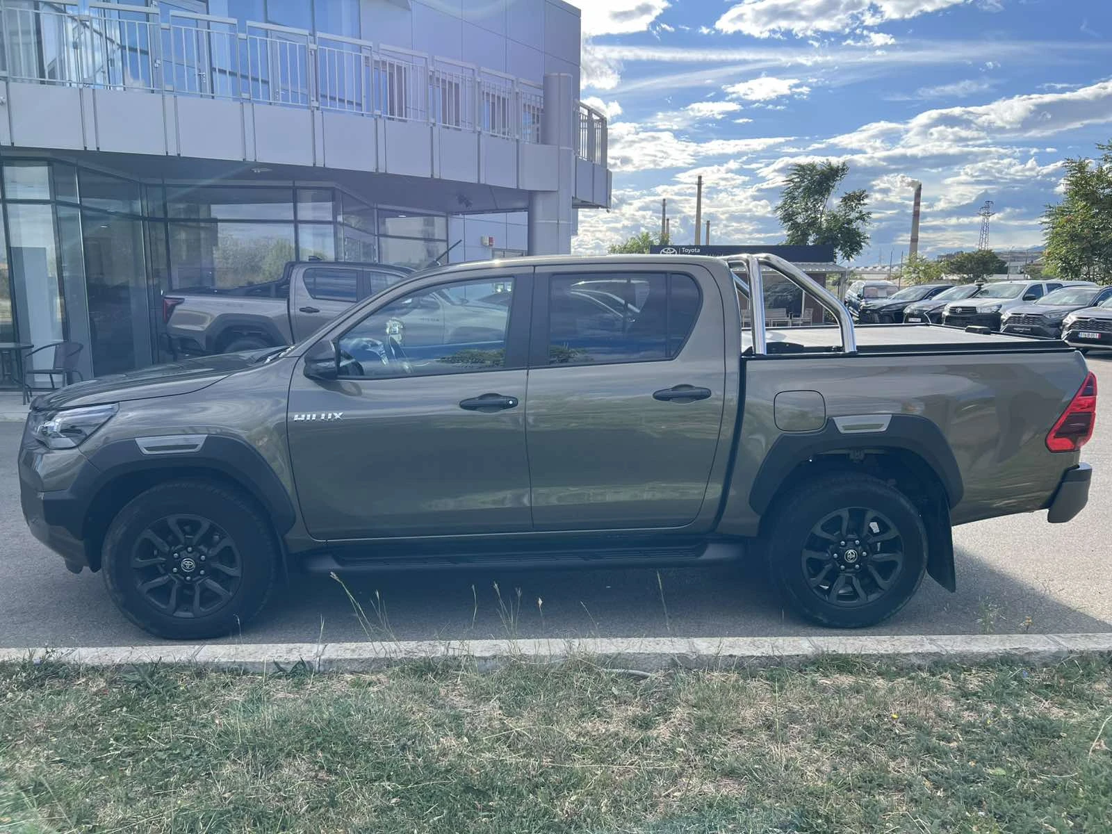 Toyota Hilux 2.8D 6AT INVINCIBLE | Mobile.bg � ����������� 7