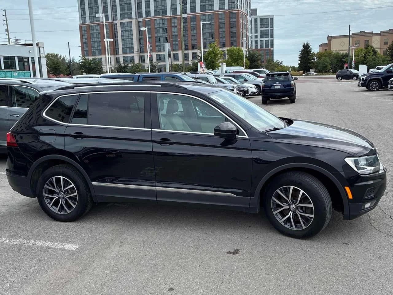 VW Tiguan * 4MOTION * CARFAX * ����� �� ����������� | Mobile.bg � ����������� 3