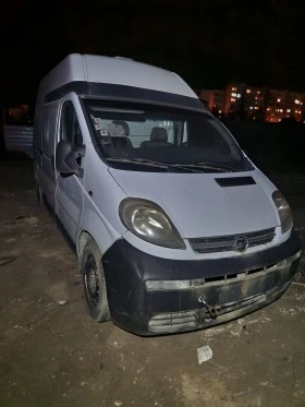 Opel Vivaro 1.9 dci, 6 скорости, снимка 2