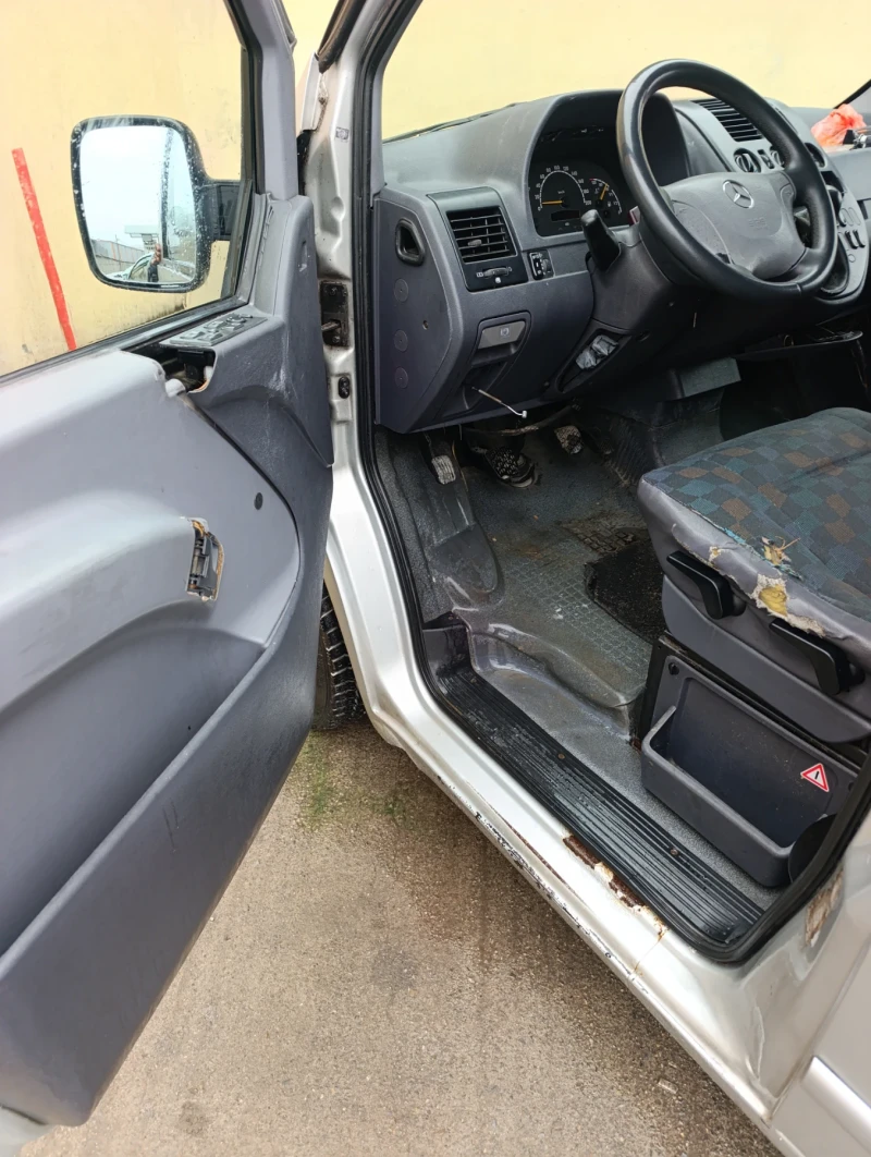 Mercedes-Benz Vito 2.2CDI, снимка 7 - Бусове и автобуси - 53204837