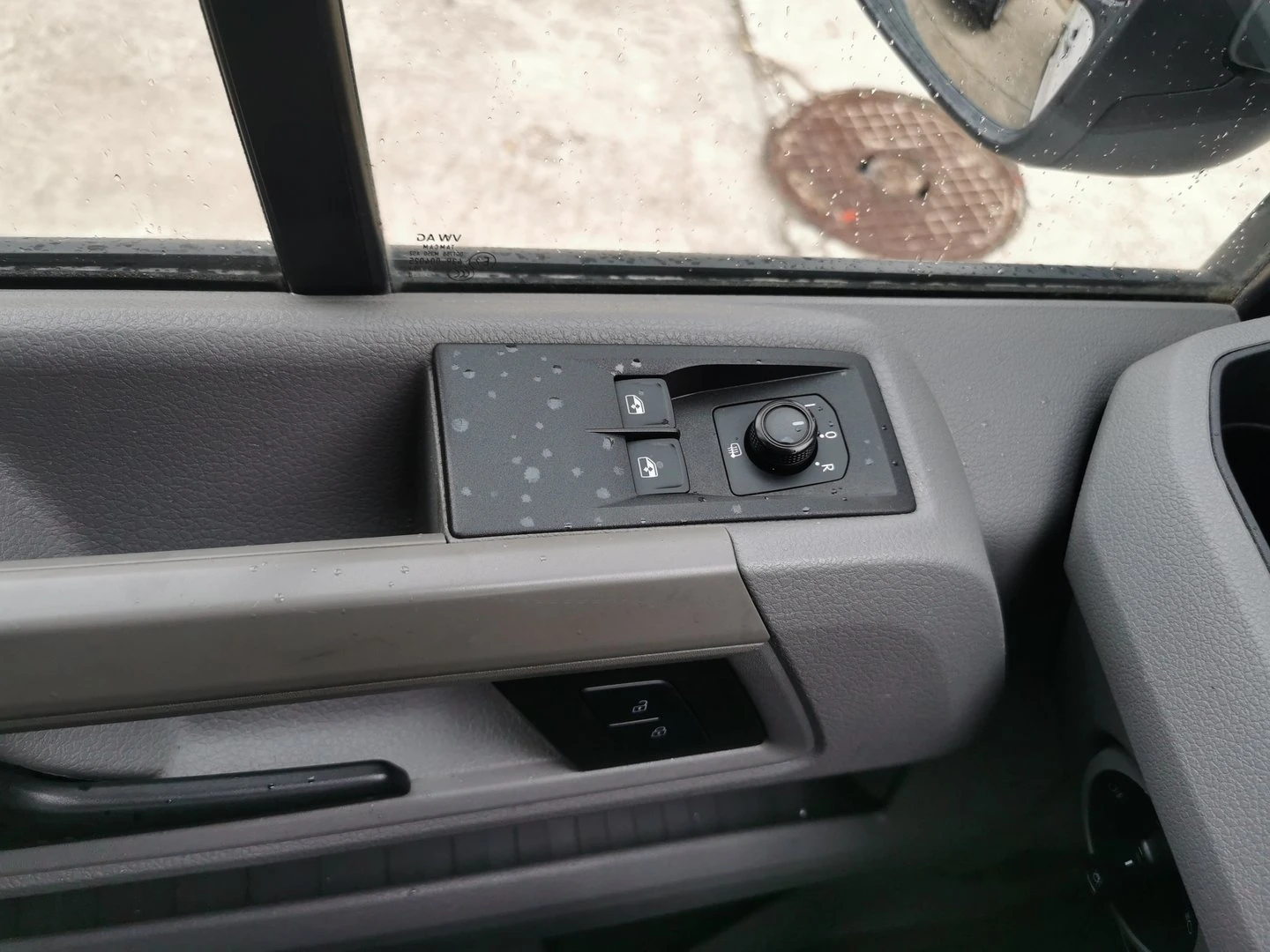 VW Crafter 35 DC Chassis M TDI предно - изображение 10