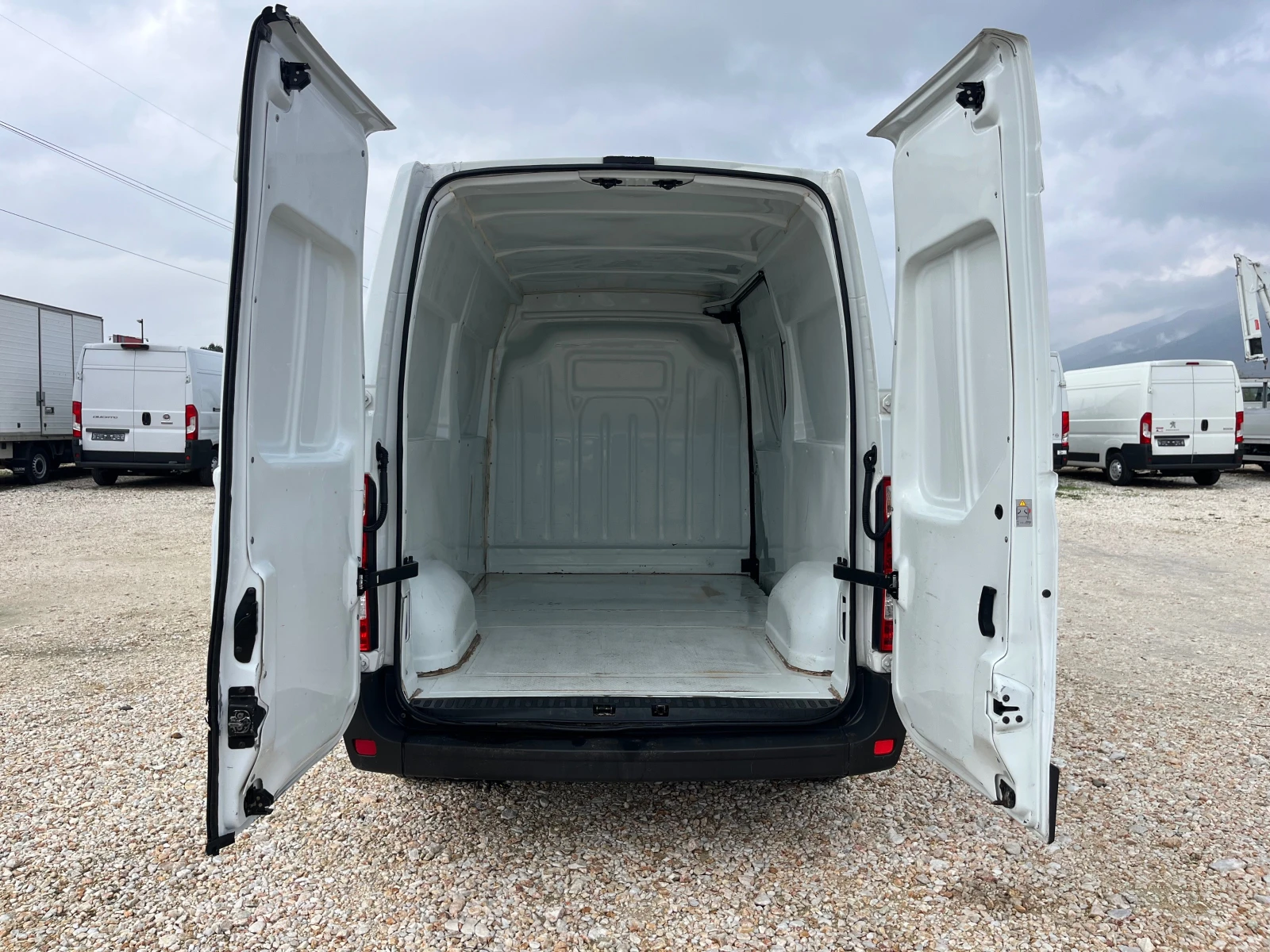 Renault Master 3 New Face 2.3 dCi  5     | Mobile.bg   11