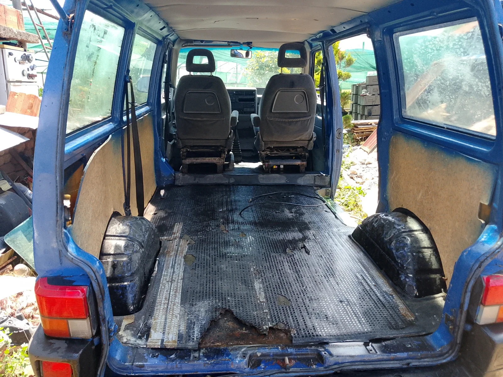 VW T4, снимка 3 - Бусове и автобуси - 55123151