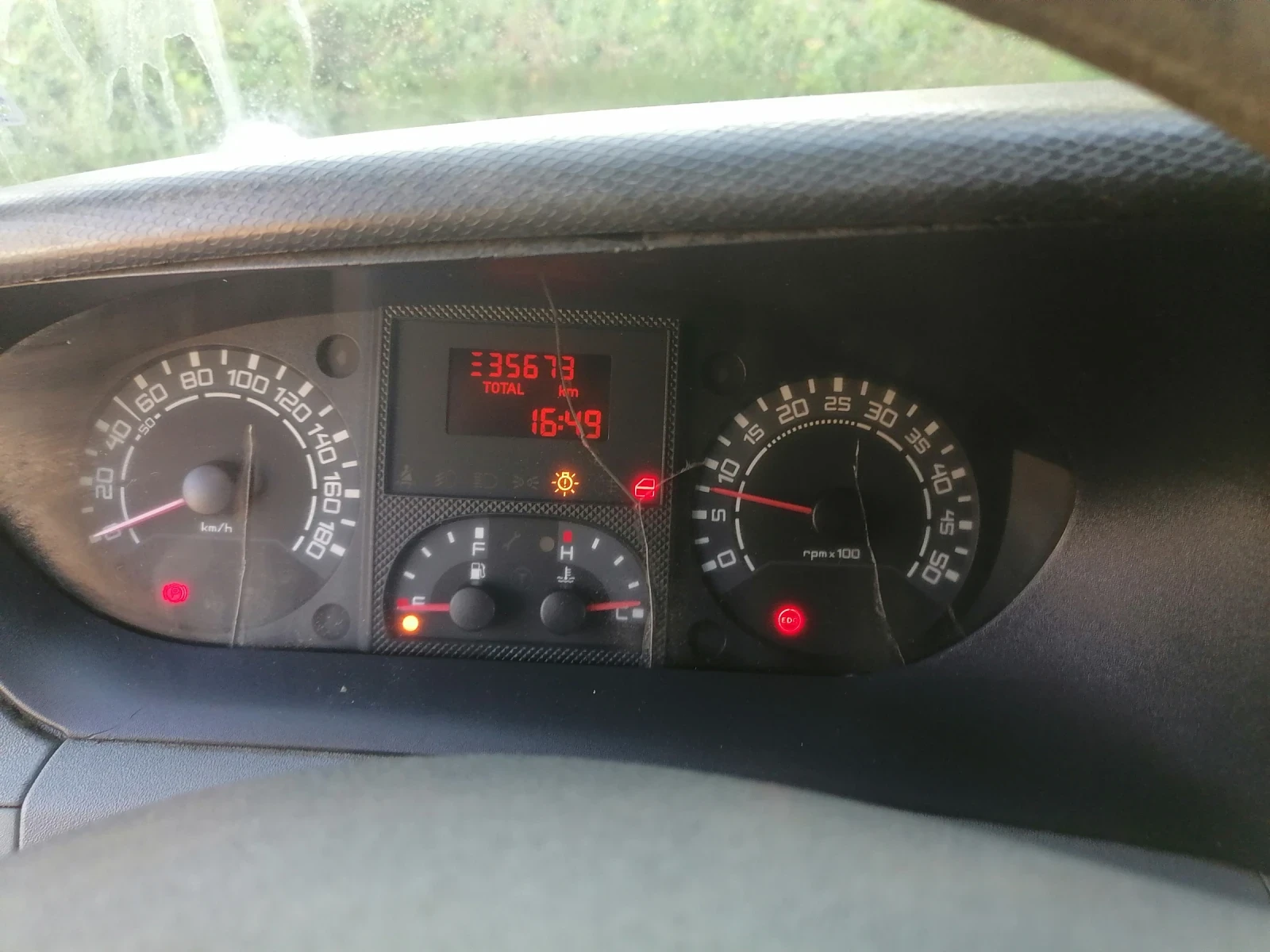 Iveco 35s12 Хладилен, снимка 9 - Бусове и автобуси - 55799721