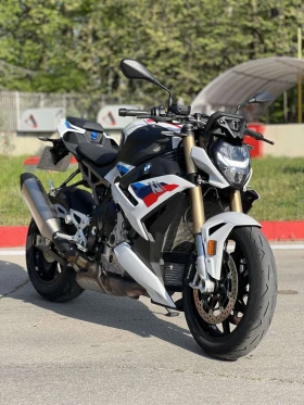 ������ BMW S