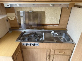 Каравана KIP Beyerland VITESSE3.50/2, снимка 8 - Каравани и кемпери - 53624460