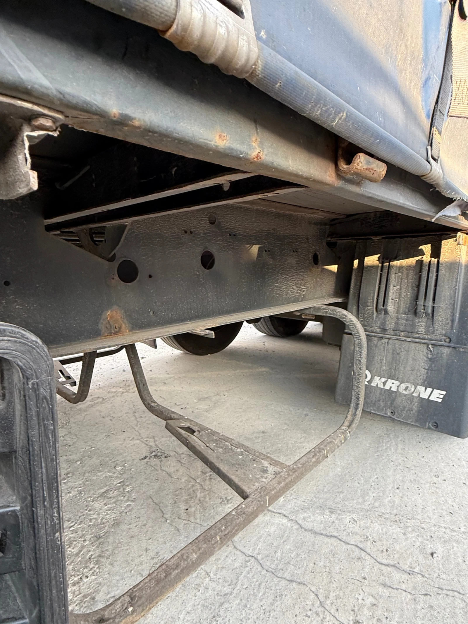  Krone | Mobile.bg   11