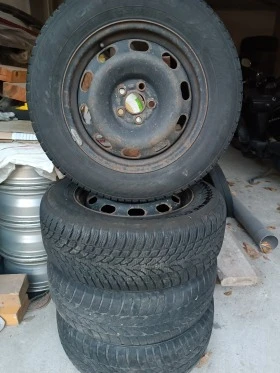 Гуми с джанти Maxxis 195/65R15, снимка 1