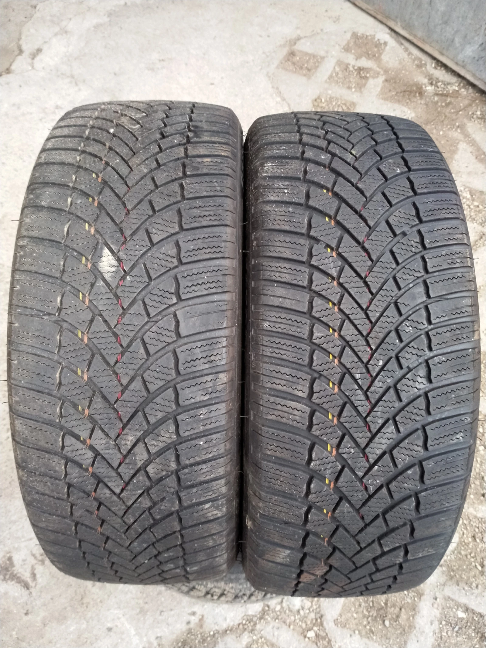 ���� 215/45R18 | Mobile.bg � ����������� 1