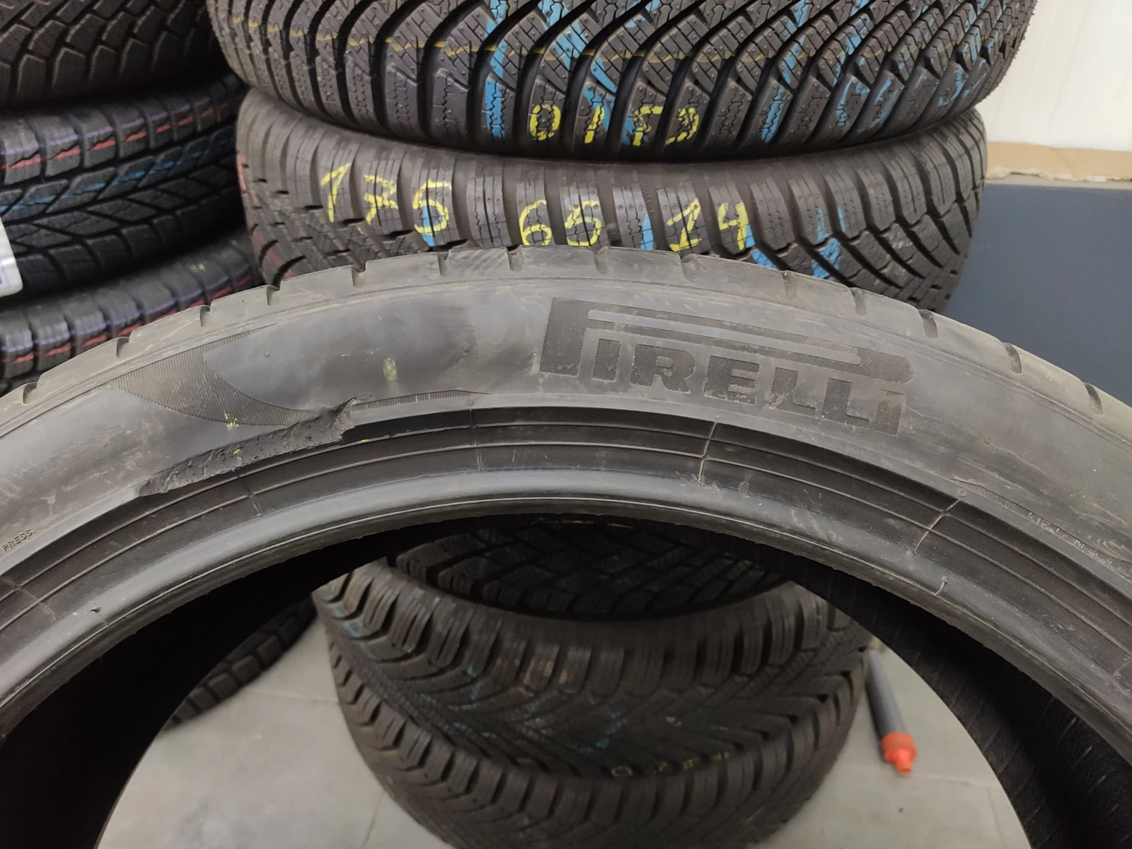  255/40R21 | Mobile.bg   6