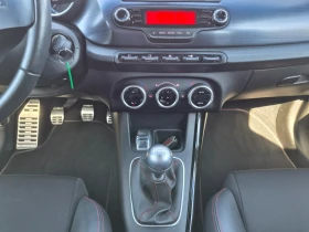 Alfa Romeo Giulietta 1.4TURBO 108000 KM. EURO5, снимка 15