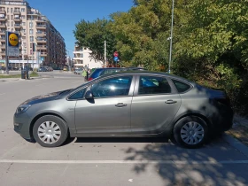 Opel Astra 1.4T 140k.c., снимка 2