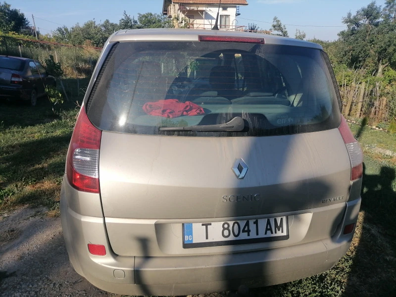 Renault Scenic, снимка 3 - Автомобили и джипове - 46972765