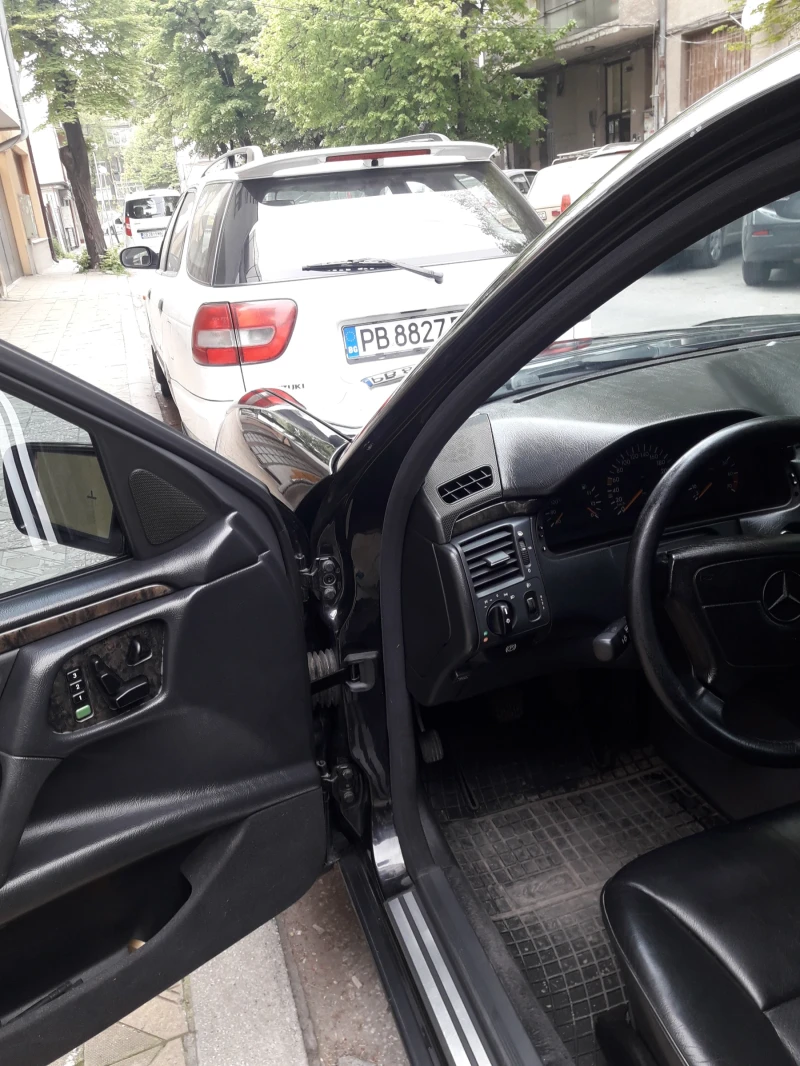 Mercedes-Benz E 200 Kompressor, снимка 7 - Автомобили и джипове - 49546711