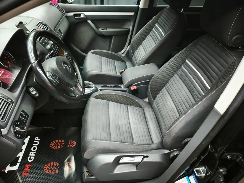 VW Touran 2.0TDI AUTOMATIC , снимка 8 - Автомобили и джипове - 50796249