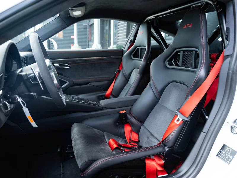 Porsche 911 GT3 Club sport, снимка 8 - Автомобили и джипове - 50735546