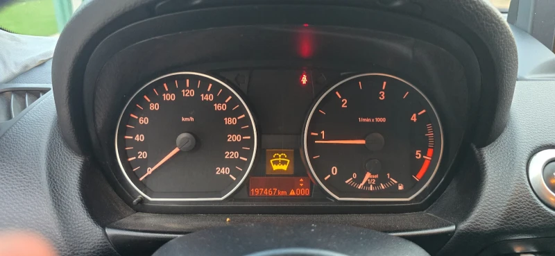 BMW 118 FACE LIFT NAVI , снимка 9 - Автомобили и джипове - 51672488