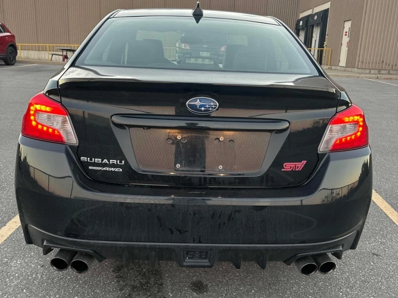 Subaru WRX * STI Limited Manual w/Lip Spoiler * CARFAX * ЦЕНА, снимка 4 - Автомобили и джипове - 52840747