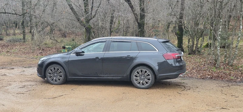 Opel Insignia 2.0  Country Tourer 4x4, снимка 15 - Автомобили и джипове - 52874309