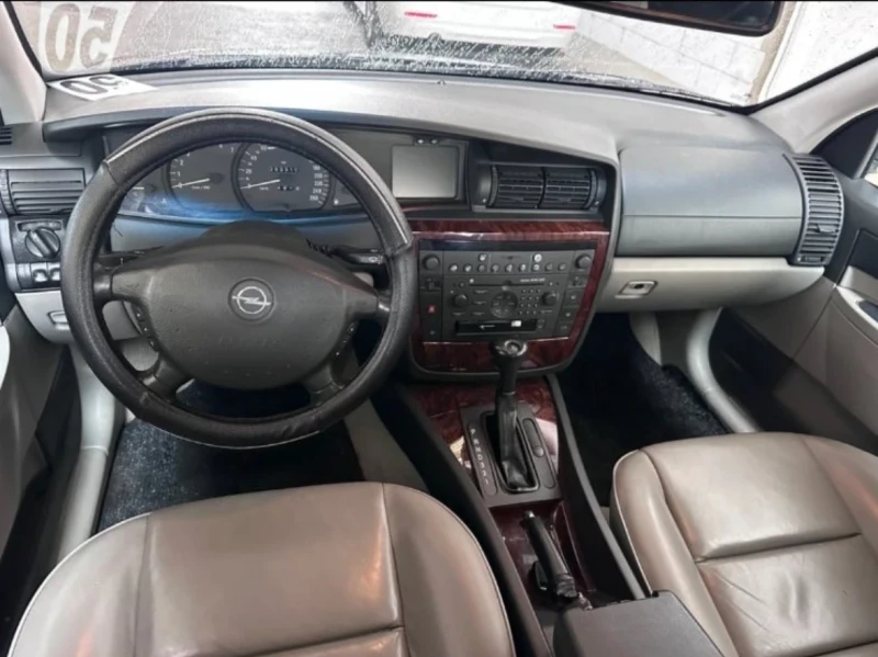 Opel Omega 3, 2 V6, снимка 6 - Автомобили и джипове - 53201094