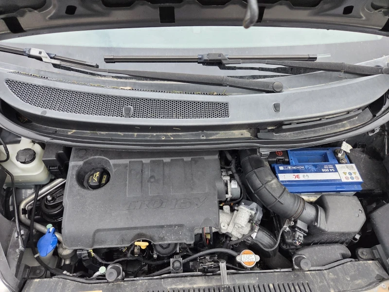 Kia Venga 1, 6 crdi 115hp, снимка 8 - Автомобили и джипове - 53498050