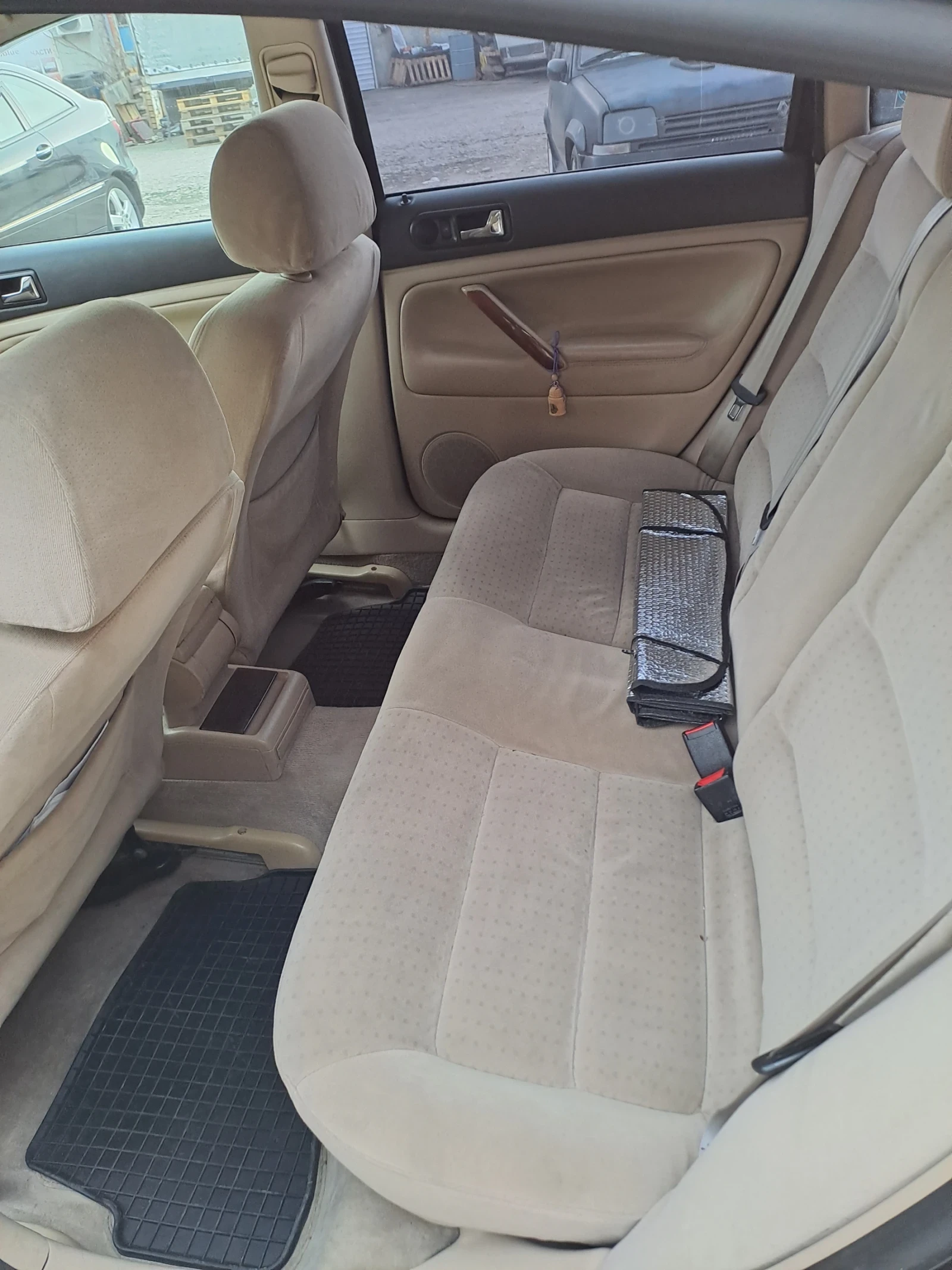 VW Passat  - изображение 10