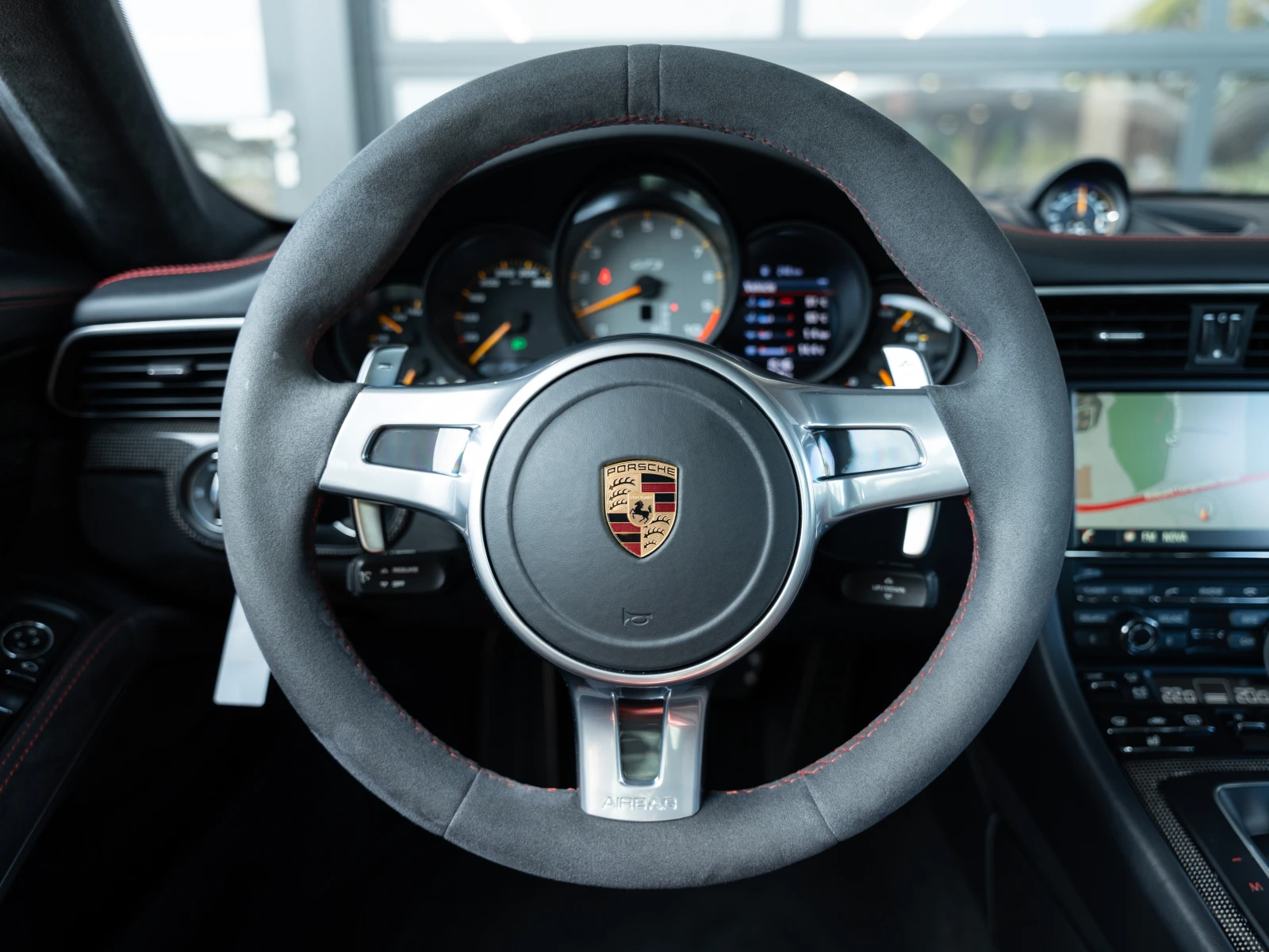 Porsche 911 GT3 Club sports  - изображение 9