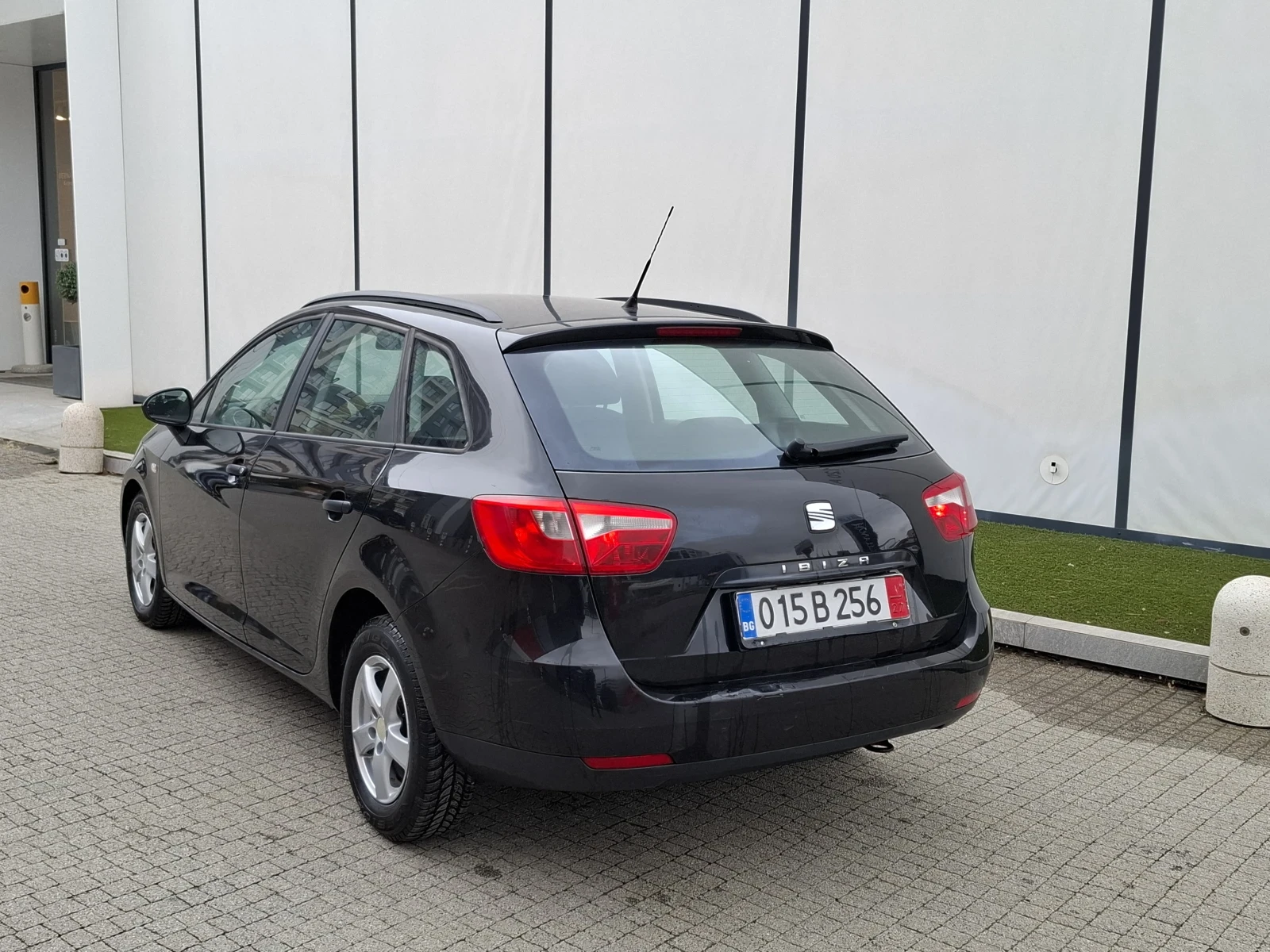 Seat Ibiza 1.6TDI* (90кс)* * HOВ ВНОС* *  - изображение 7