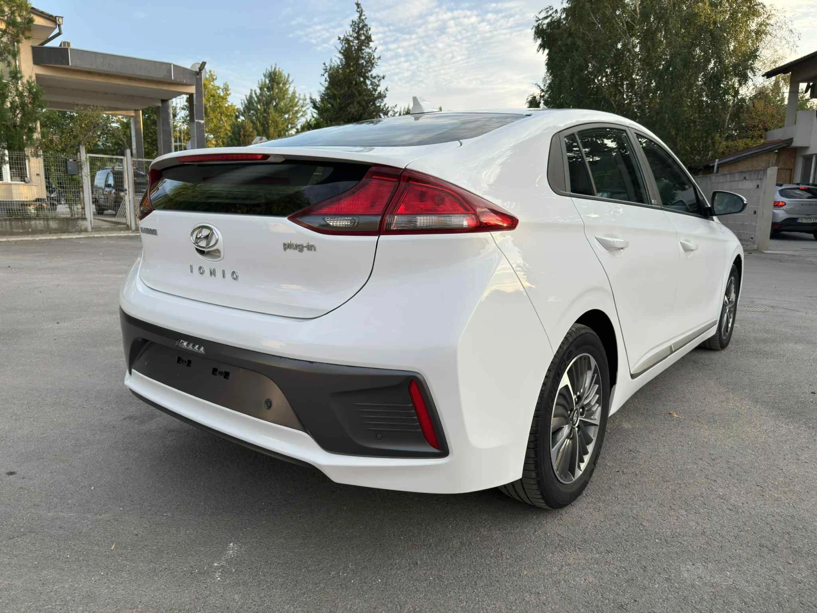 Hyundai Ioniq  - изображение 4