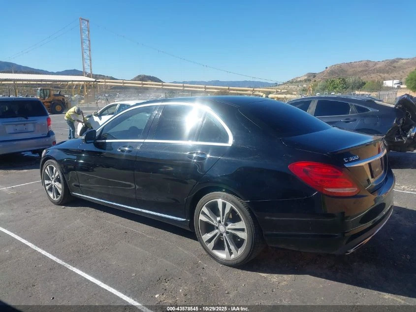 Mercedes-Benz C 300 LUXURY/PANO/BURMESTER/ - изображение 4