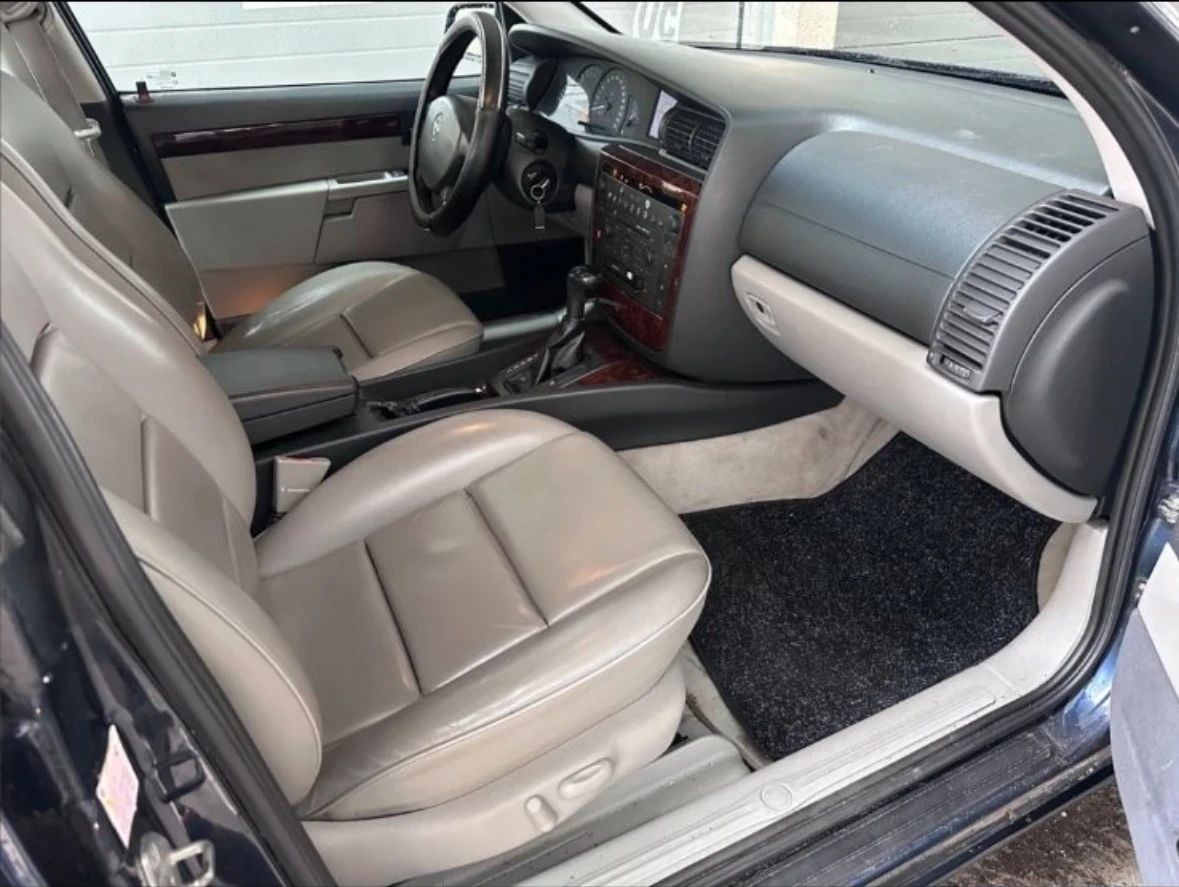 Opel Omega 3, 2 V6 - изображение 5